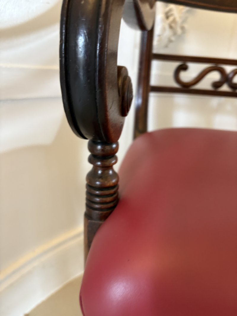 Pair of Antique George III Quality Mahogany Desk Chairs - Image 9